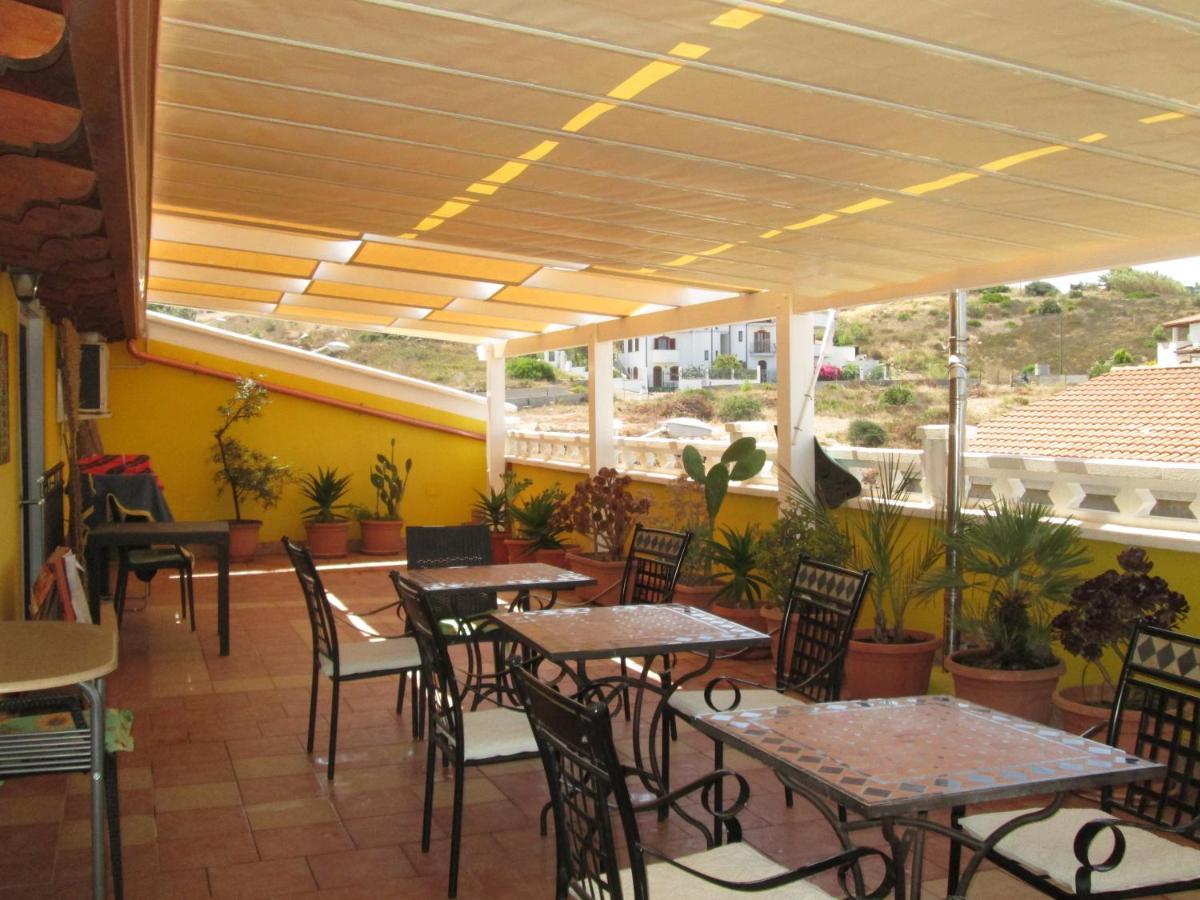 B&B Le Terrazze Isola Di S. Antioco SantʼAntìoco Exterior foto